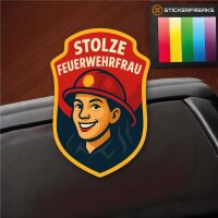 Stolze Feuerwehrfrau